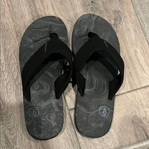 Volcom Black Flip Flops with Logo Detail